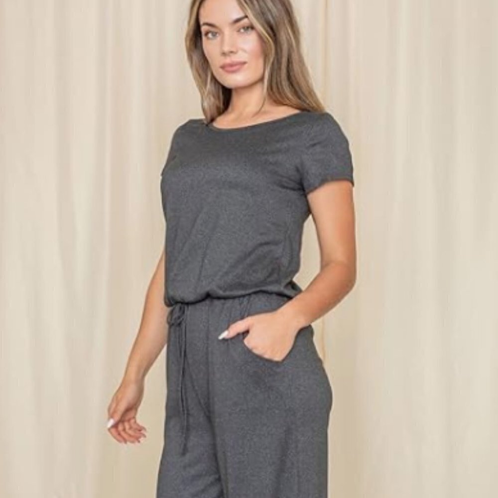 Charcoal Side-Pocket Tie-Waist Short-Sleeve Jumpsuit